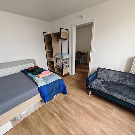 F1 Equipe Avec Ascenseur, Parking Et Pres Des Transports Appartement Argenteuil Buitenkant foto